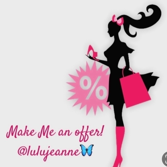 NO boundaries soft lightly deconstructed pink sweater - Picture 9 of 9